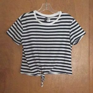 H&M nautical cropped tee